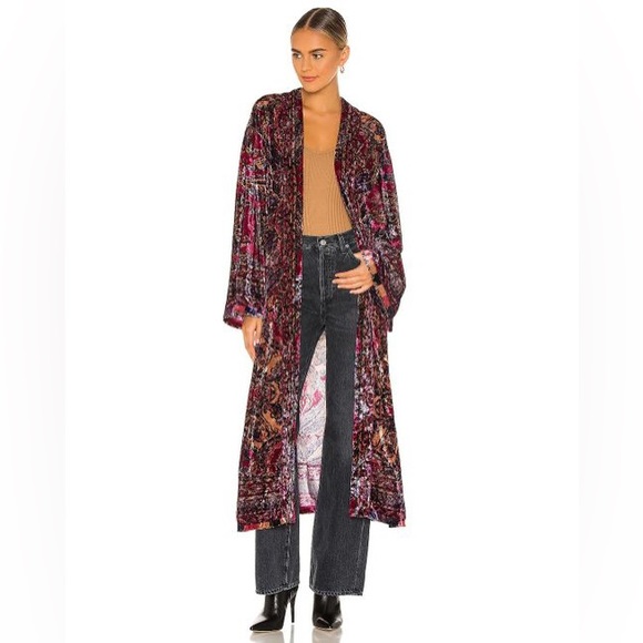 Stunning NWT Free People Enchanted Robe - Picture 4 of 6